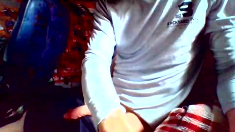 Snapshot of howbowdadareboy33 chatting on 01-09-25, 07:08 ask me online show from 01-09-25, 07:08