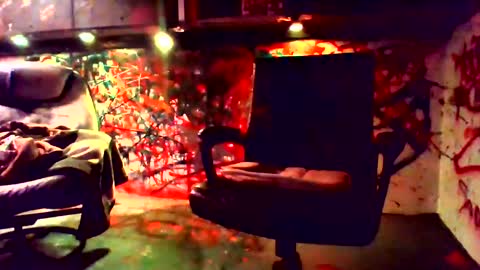 Snapshot of howbowdadareboy33 chatting on 01-28-25, 08:04 ask me online show from 01-28-25, 08:04