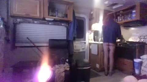 Snapshot of hoytme chatting on 01-20-25, 10:29 hoytme online show from 01-20-25, 10:29