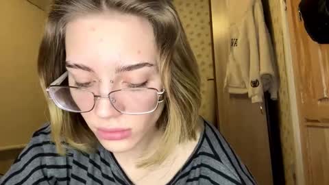 hsiuscherich online show from 01-10-26, 01:13