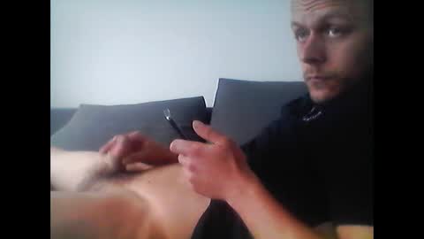 Snapshot of hubikush22 chatting on 10-05-25, 08:12 hubikush22 online show from 10-05-25, 08:12