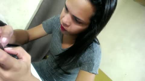 Snapshot of hugcock69_precious chatting on 02-18-25, 10:27 Precious online show from 02-18-25, 10:27