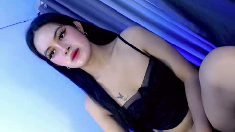 Snapshot of hugecockyanny chatting on 06-30-26, 11:06 Yhanie online show from 06-30-26, 11:06