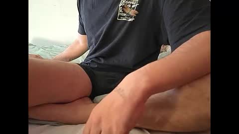 hugeloads6767 online show from 12-21-25, 09:38