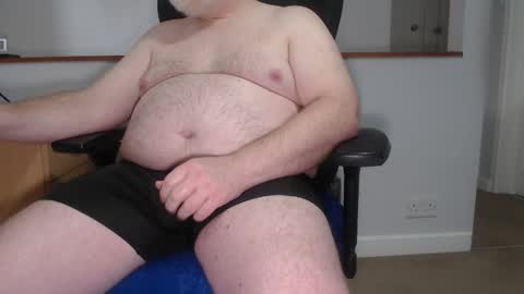 Snapshot of huggie_bear69 chatting on 03-09-25, 09:57 Huggie Bear online show from 03-09-25, 09:57