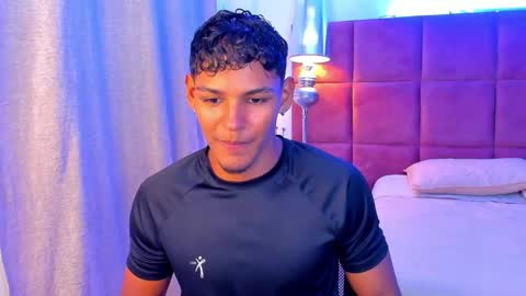 Hugo Cano online show from 12-02-25, 03:01