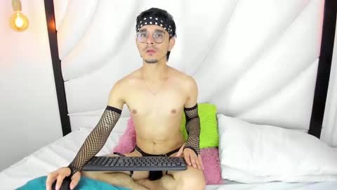 HUGO online show from 02-24-25, 03:33