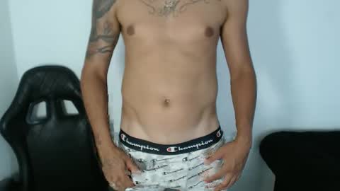 Richard14 online show from 02-10-26, 02:43