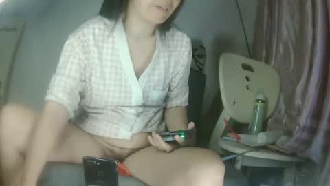 hujiajia520321431 online show from 09-28-25, 10:26