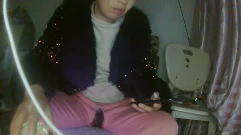 hujiajia520321431 online show from 01-16-26, 10:25