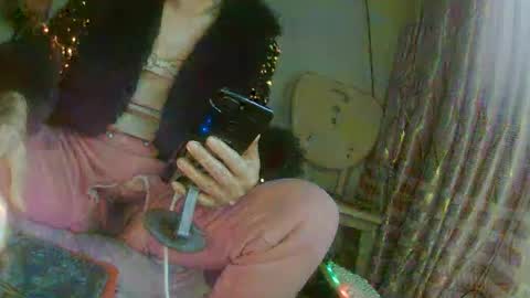 hujiajia520321431 online show from 02-21-26, 11:28