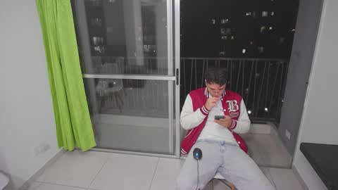 Snapshot of hun_damer chatting on 09-27-25, 01:54 hun_damer online show from 09-27-25, 01:54