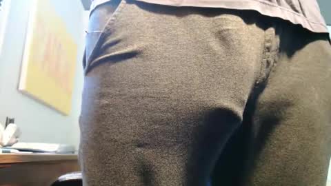 Big uncut cock dripping online show from 04-17-26, 01:14