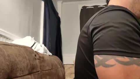 hungitalian40 online show from 09-19-25, 06:48