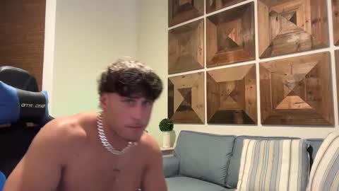 hungkingg22 online show from 10-04-25, 07:23