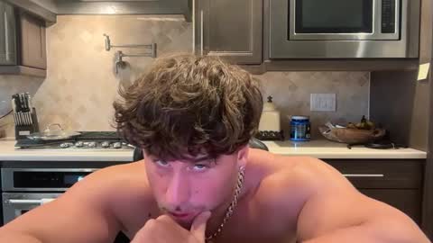 hungkingg22 online show from 10-14-25, 04:52