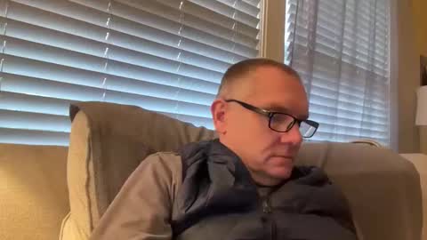 AARON online show from 11-20-25, 01:22