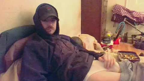 Boi online show from 12-16-25, 03:44