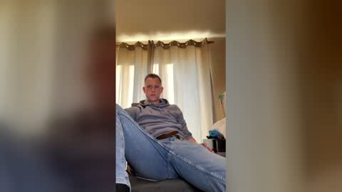 HungTeaseX online show from 04-17-26, 04:54