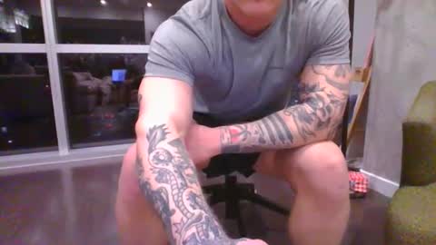 hungttt online show from 02-02-26, 12:42