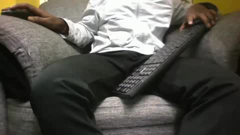 Snapshot of hunk_dominant chatting on 12-18-24, 05:52 hunk_dominant online show from 12-18-24, 05:52