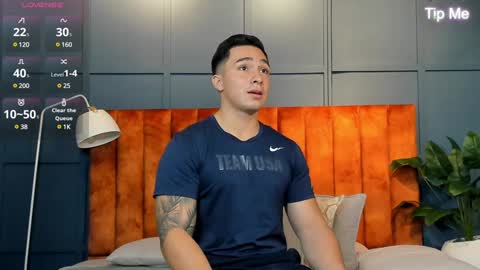 hunk_ryan online show from 02-08-25, 04:14