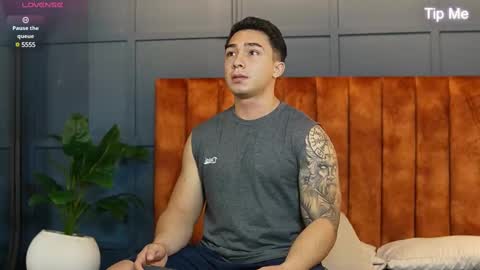 hunk_ryan online show from 03-11-25, 11:44