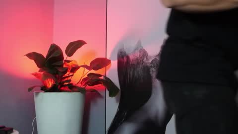 hunk_ryan online show from 09-30-25, 06:24