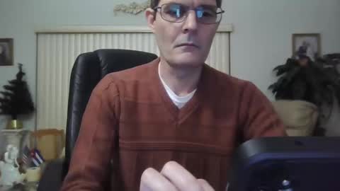 Snapshot of hunkmasclefad458 chatting on 12-09-24, 05:18 hunkmasclefad458 online show from 12-09-24, 05:18