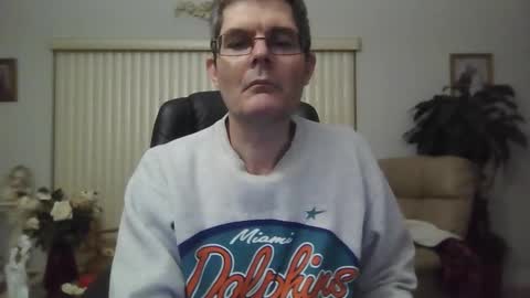 Snapshot of hunkmasclefad458 chatting on 02-23-26, 05:49 hunkmasclefad458 online show from 02-23-26, 05:49