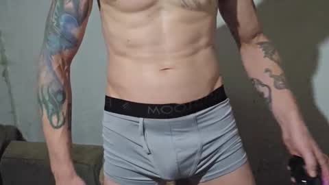 Wh8teboi online show from 01-14-26, 03:56