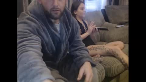 HunterandEsme online show from 01-27-25, 09:02