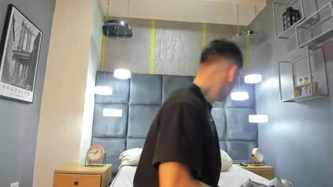 hunterheat_ online show from 11-09-25, 11:52