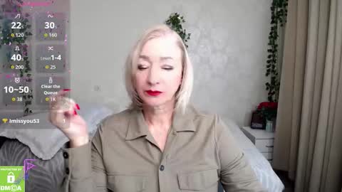 Snapshot of hunters_woman chatting on 10-26-25, 12:11 Irena online show from 10-26-25, 12:11