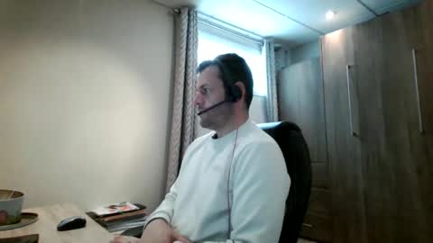 hurley7890 online show from 01-14-25, 02:53