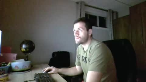 hurley7890 online show from 01-21-25, 02:22