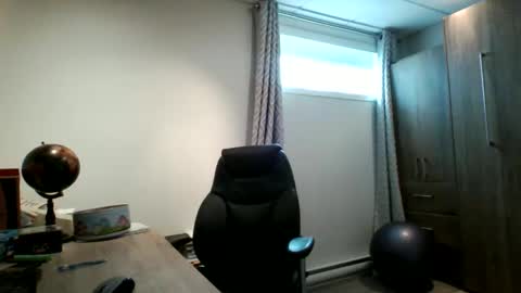 hurley7890 online show from 02-11-25, 05:50