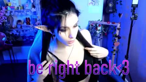 Hyeon Jin online show from 02-17-25, 12:43