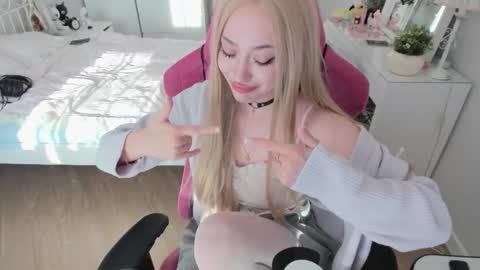 maru online show from 10-16-25, 09:43