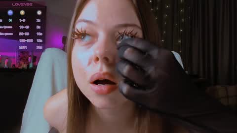 Snapshot of hype_meal_home chatting on 01-07-25, 06:03 Miley. PVT open i have extra prices on nude show online show from 01-07-25, 06:03