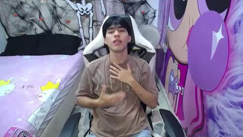 hyun jin online show from 10-21-25, 08:31