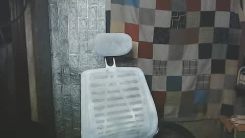 Snapshot of i_am_asian90 chatting on 12-27-24, 03:26 Kim online show from 12-27-24, 03:26