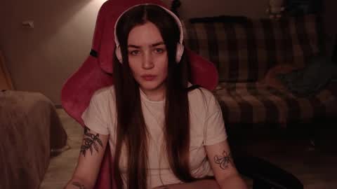 elisabeth online show from 02-06-25, 06:24