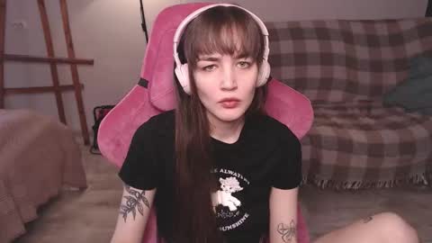 elisabeth online show from 10-15-25, 08:58