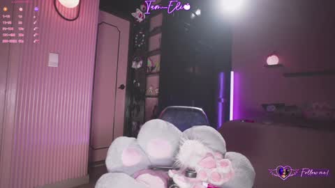       online show from 11-10-25, 01:15