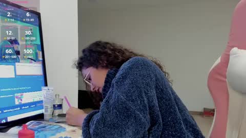 On instagram Imm  NikkiHelp me reach 100 likes online show from 03-11-25, 09:13