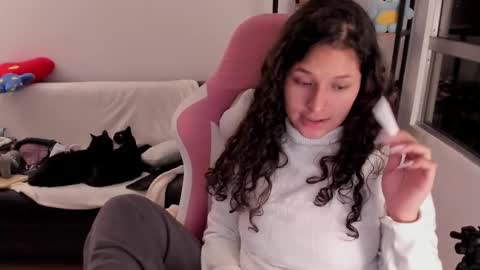 On instagram Imm  NikkiHelp me reach 100 likes online show from 02-20-26, 08:05