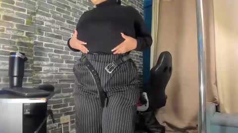 Samy   online show from 10-18-25, 11:33