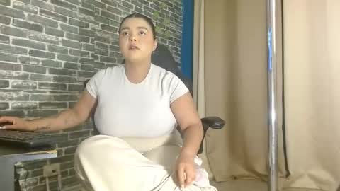 Snapshot of iam_samy__ chatting on 01-06-26, 11:36 Samy online show from 01-06-26, 11:36