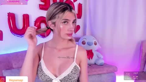 Snapshot of iam_sara_ chatting on 02-23-26, 03:53 Sara online show from 02-23-26, 03:53